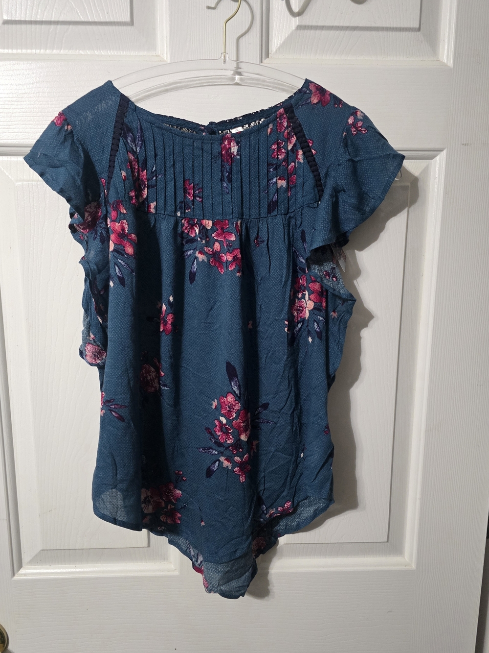 Xhilaration Teal Floral Pintuck Ruffle Sleeve Blouse